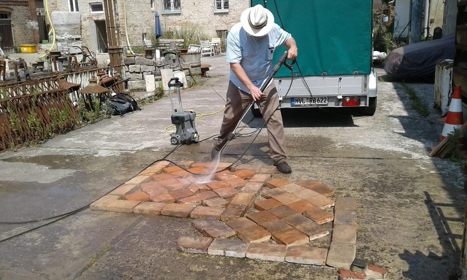 Original deutscher Terrakotta / Ziegel Mosaikboden – Bild 6