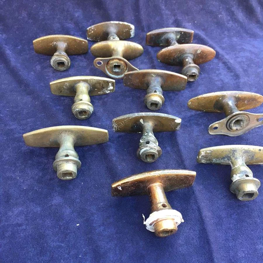 16 ähnliche Fensterolive Nr. 149 Bauhaus Messing – Bild 2