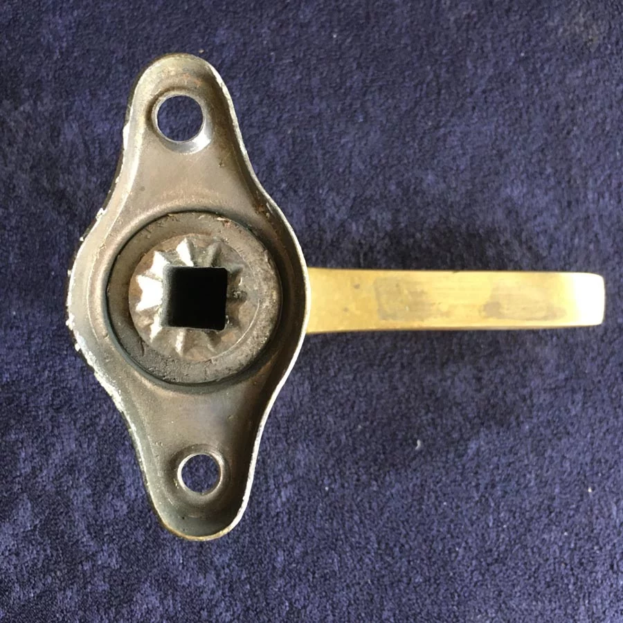 Fensterolive Nr. 114 Bauhaus Messing / Nickel – Bild 6