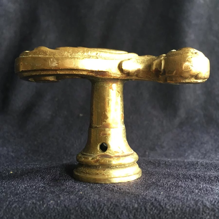 Fensterolive Nr. 126 Gründerzeit Neo Barock Messing