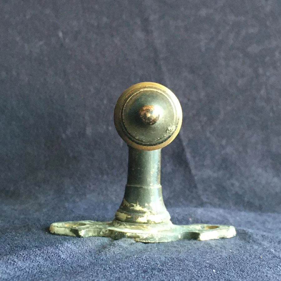 Fensterolive Nr. 141 Gründerzeit Messing vernickelt / Horn – Bild 3