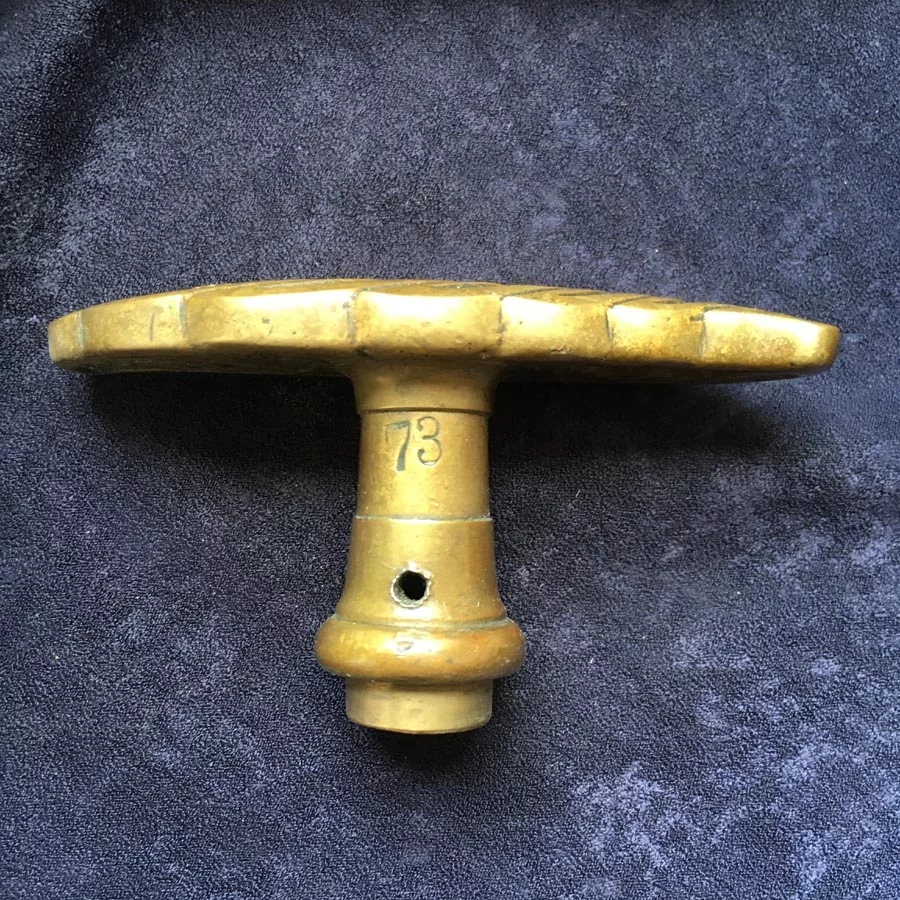 Fensterolive Nr. 145 Jugendstil Messing / vernickelt – Bild 7