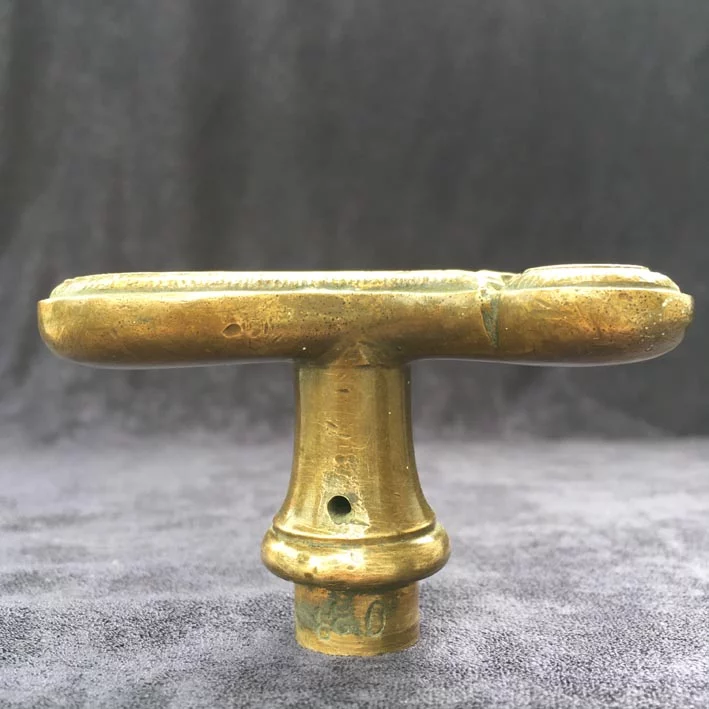 Fensterolive Nr. 156 Gründerzeit Messing mit Ornament – Bild 6