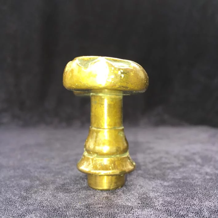 Fensterolive Nr. 158 Gründerzeit Messing mit Ornament – Bild 7