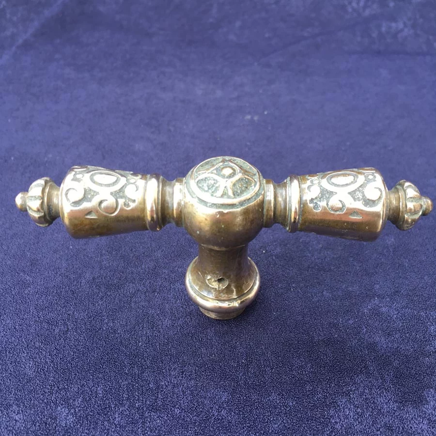 Fensterolive Nr. 194 Gründerzeit / Neo Barock Messing