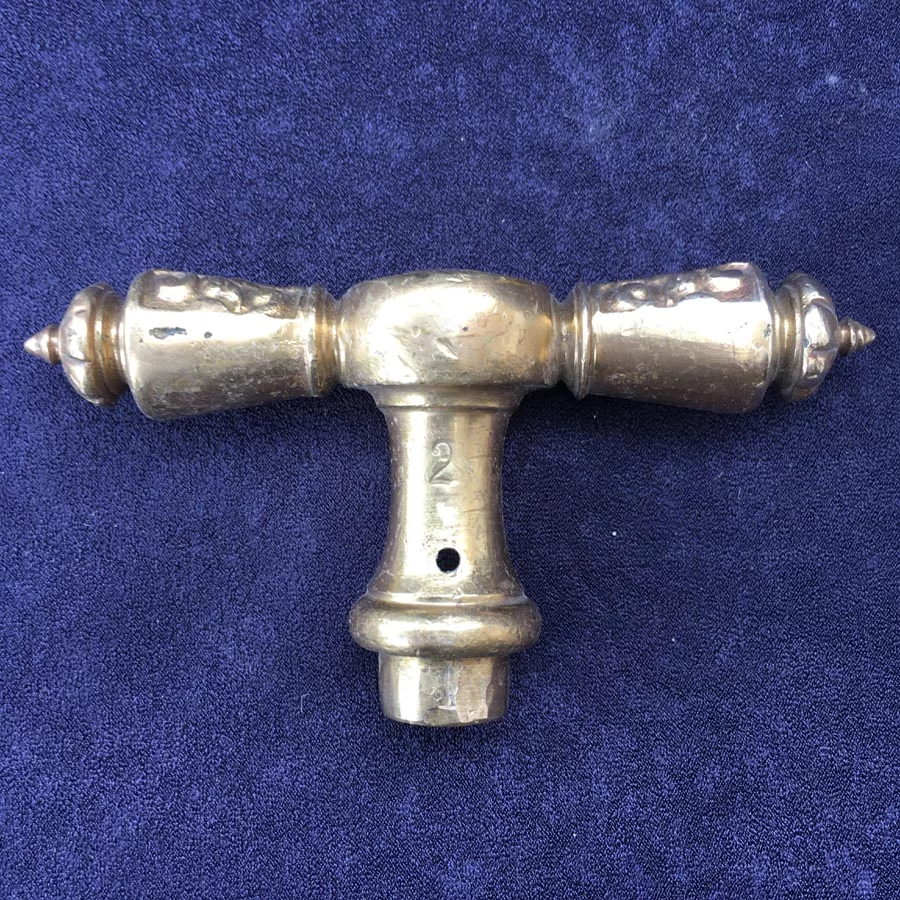 Fensterolive Nr. 198 Gründerzeit / Neo Barock Messing