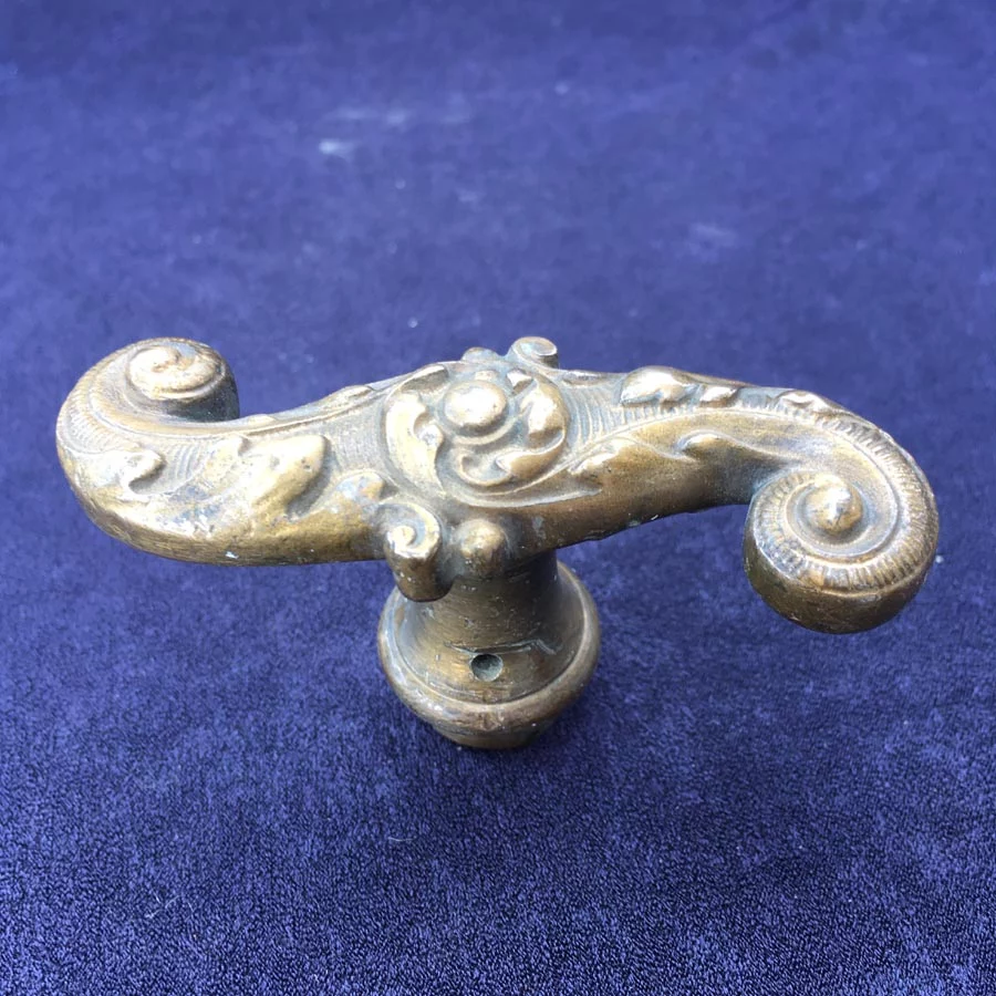 Fensterolive Nr. 199 Gründerzeit / Neo Barock Messing – Bild 3