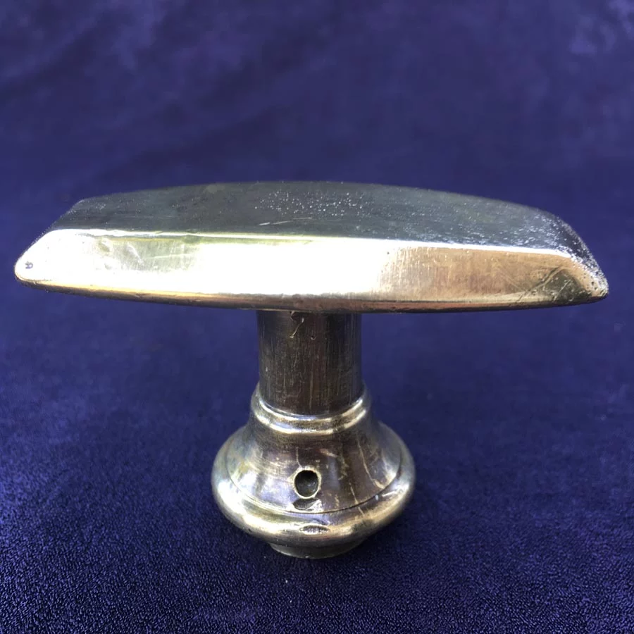 Fensterolive Nr. 230 Bauhaus Messingguss Baton Schliff – Bild 3