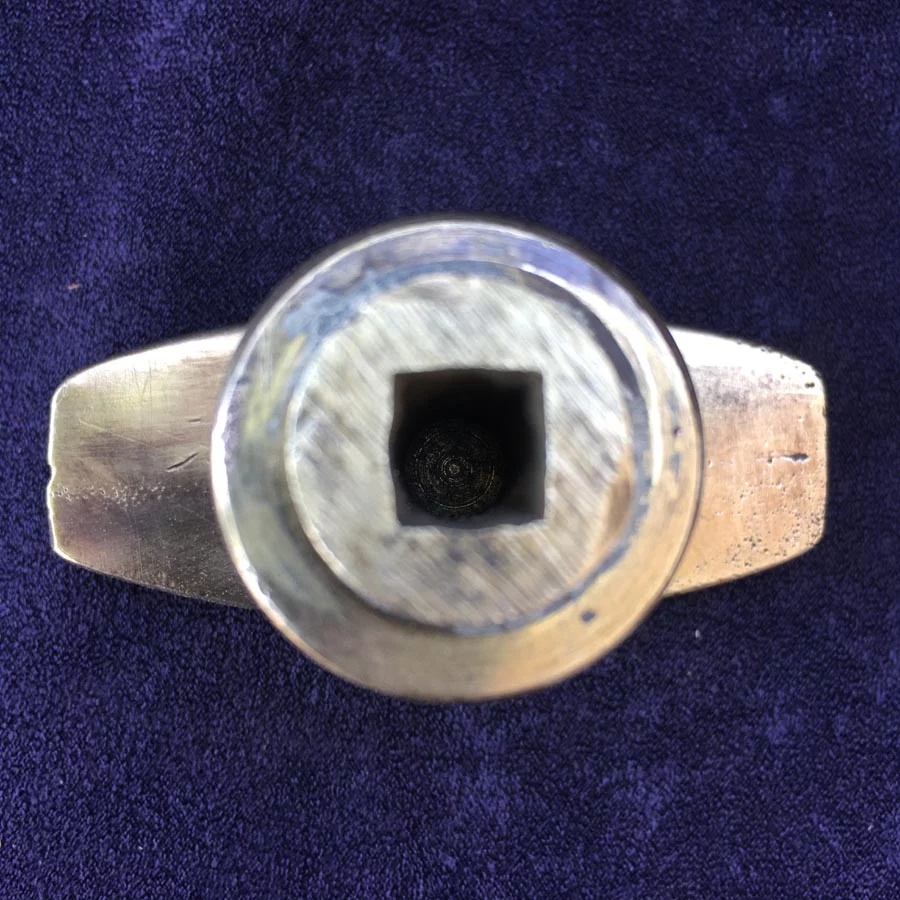 Fensterolive Nr. 230 Bauhaus Messingguss Baton Schliff – Bild 6