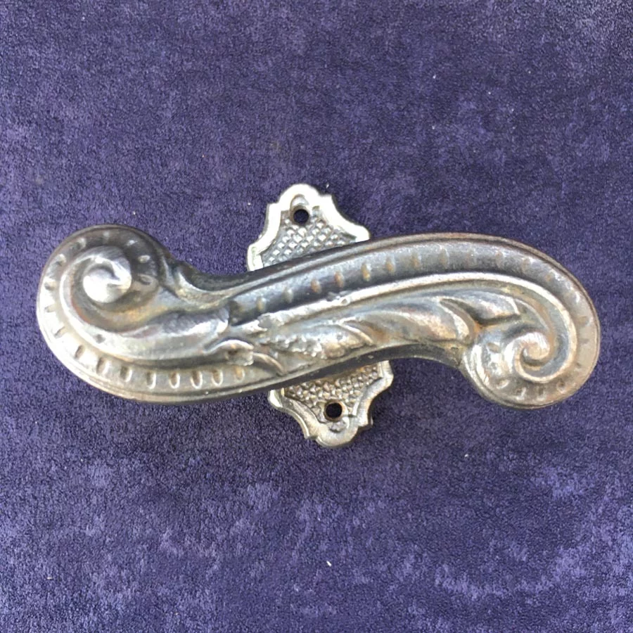 Fensterolive Nr. 234 Gründerzeit Gusseisen mit Ornamente – Bild 2