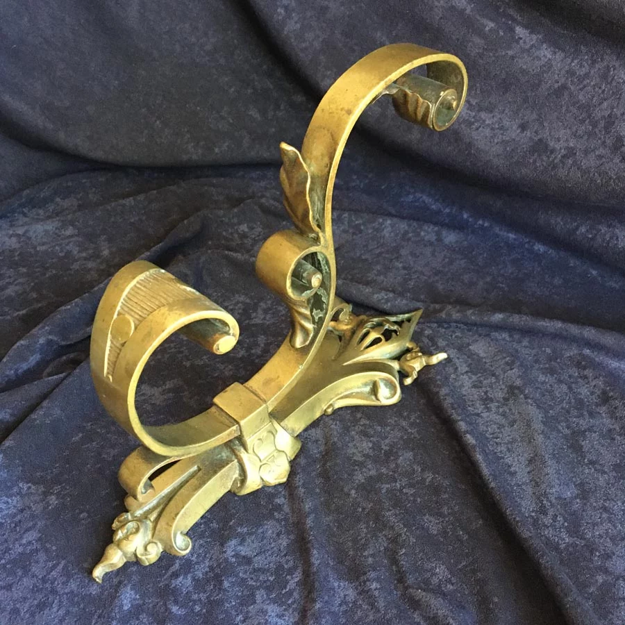 Kleiderhaken Nr. 1 Historismus / Gründerzeit Messing