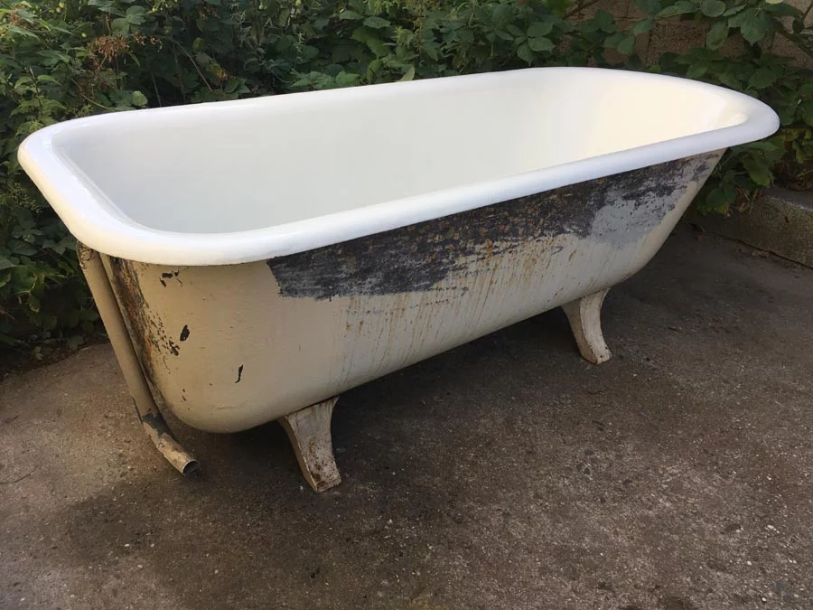 Emaillierte, antike Badewanne aus Gusseisen Nr. 2 – Bild 3