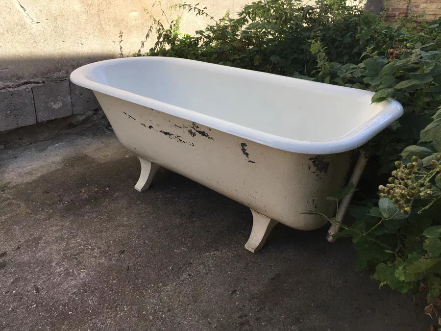 Emaillierte, antike Badewanne aus Gusseisen Nr. 2 – Bild 8