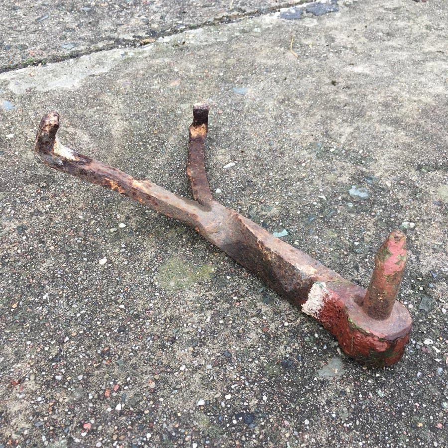 Türkloben aus Schmiedeeisen Nr.8 – Bild 2