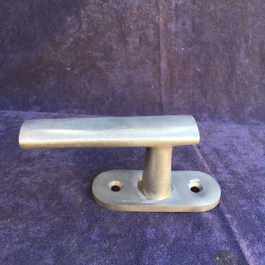 Fensterolive Nr. 255 Bauhaus vernickelt – Bild 3