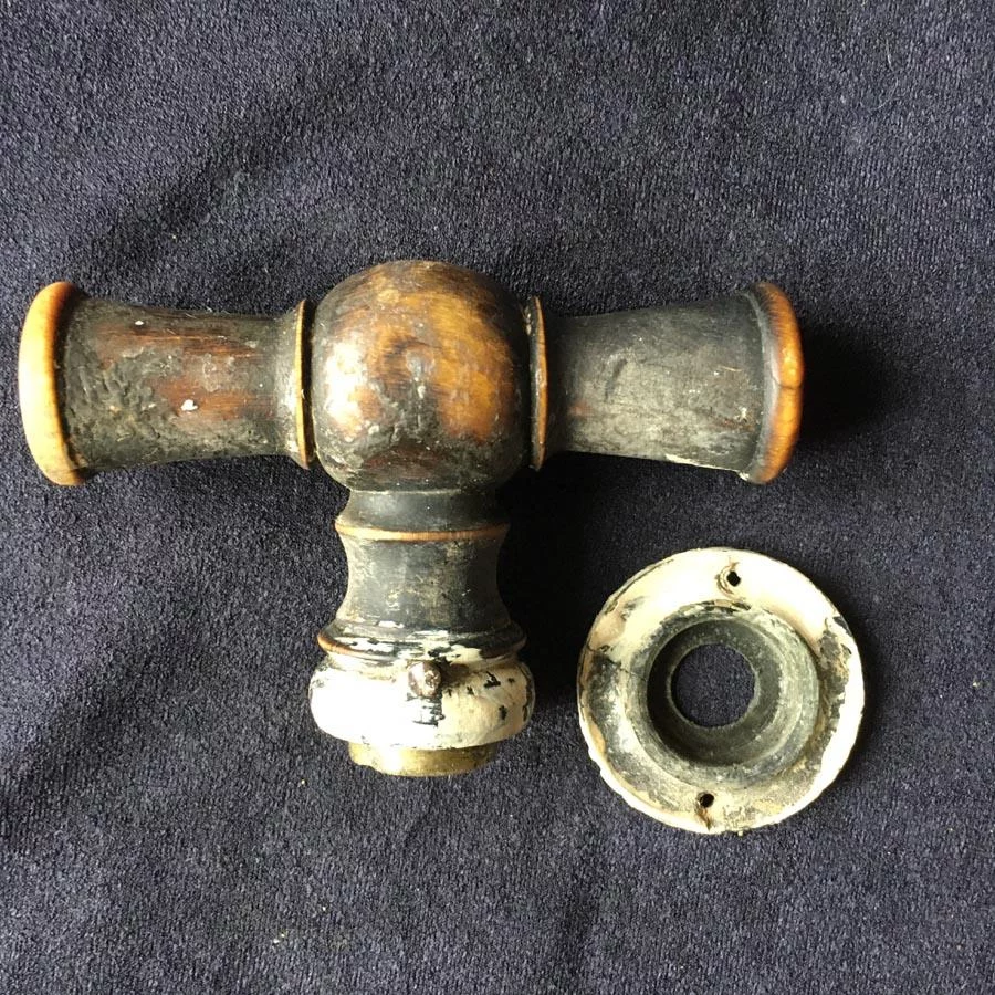 Fensterolive Nr. 260 Horn antik Hornolive – Bild 2