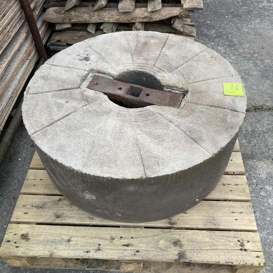 Muehlstein Mühlstein aus Schlezien nahe Schneekoppe – Bild 3